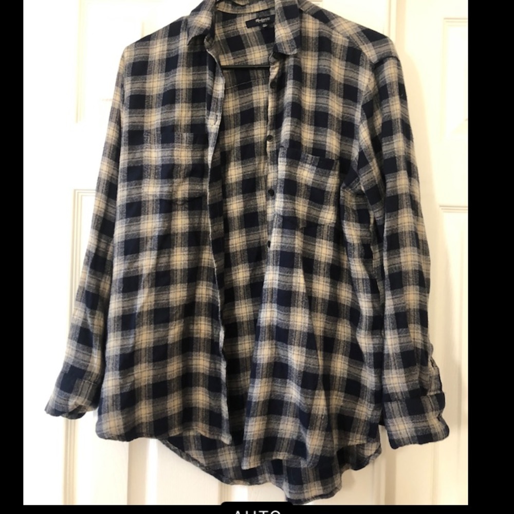 Madewell small navy plaid flannel.